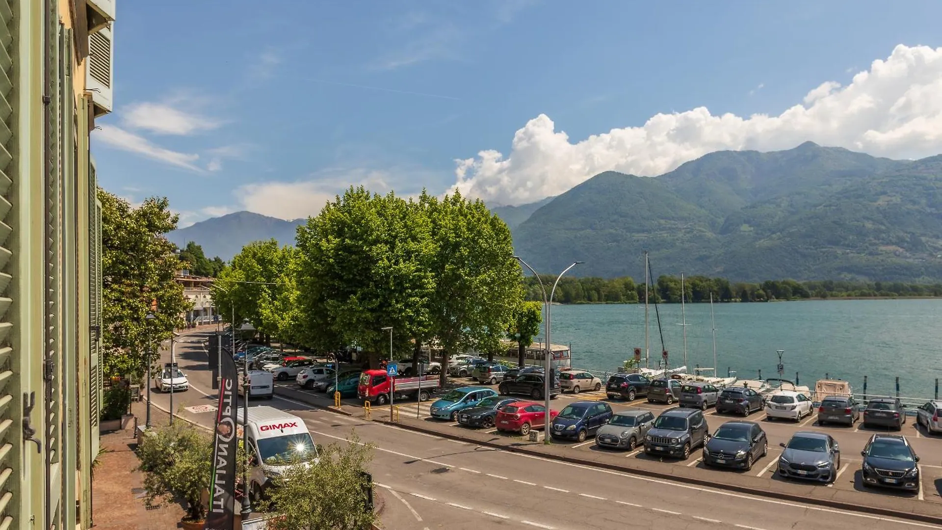Casa Mamma Lägenhet Lovere Italien