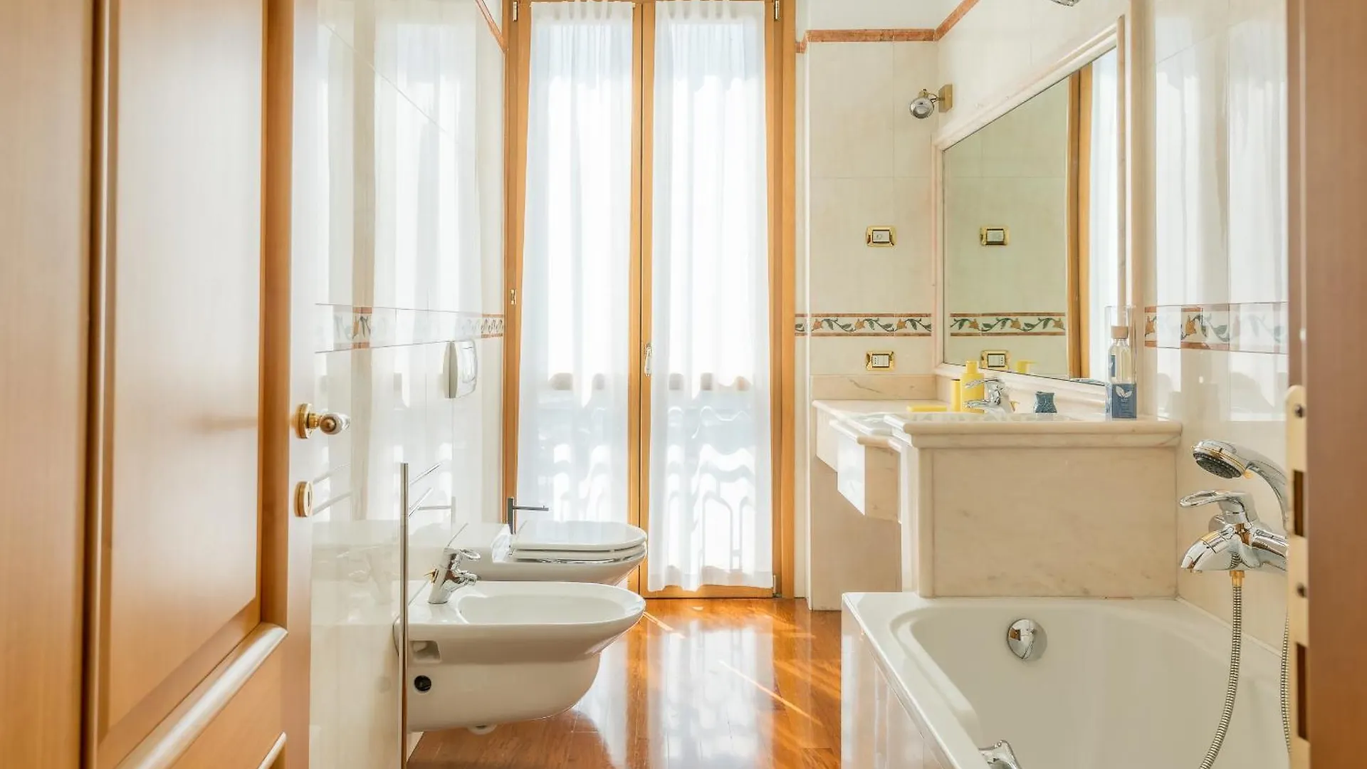 Casa Mamma Lägenhet Lovere